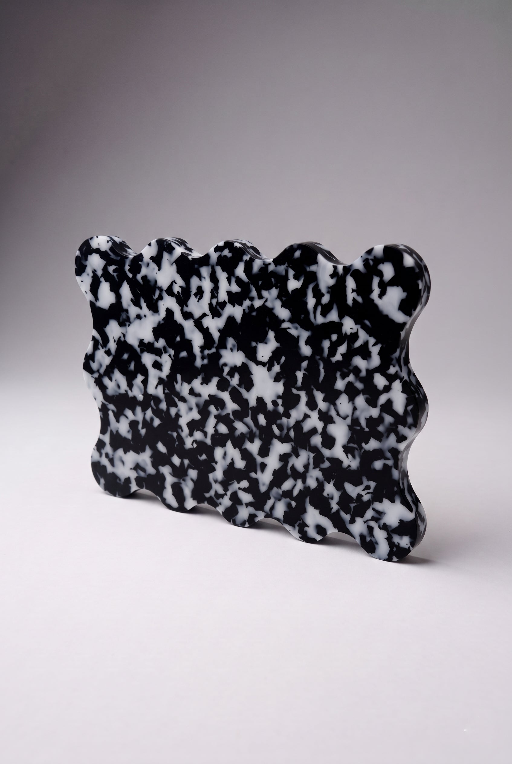 CUTTING BOARD - SMOKE